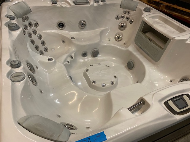 Sundance Optima WITH STEREO 2 1 - Atlanta Hot Tub Center
