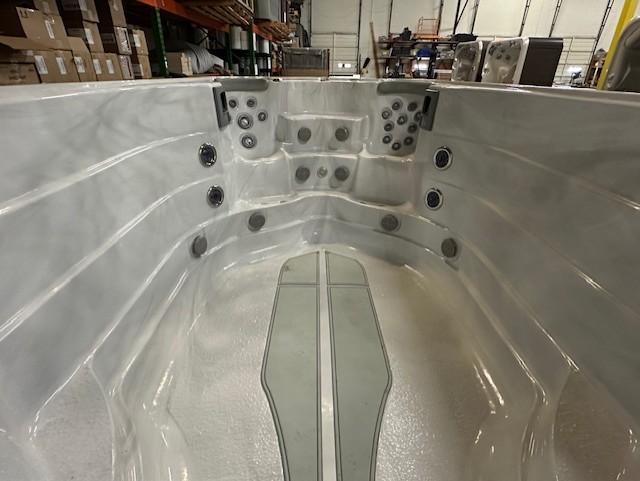 Pre-Owned Hot Tub - Atlanta Hot Tub Center thumbnail IMG 6779 - Atlanta Hot Tub Center