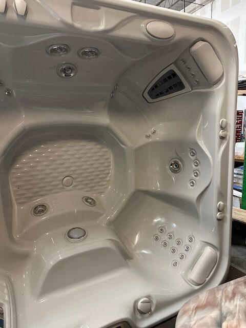 Pre-Owned Hot Tub - Atlanta Hot Tub Center thumbnail IMG 6790 rotated - Atlanta Hot Tub Center