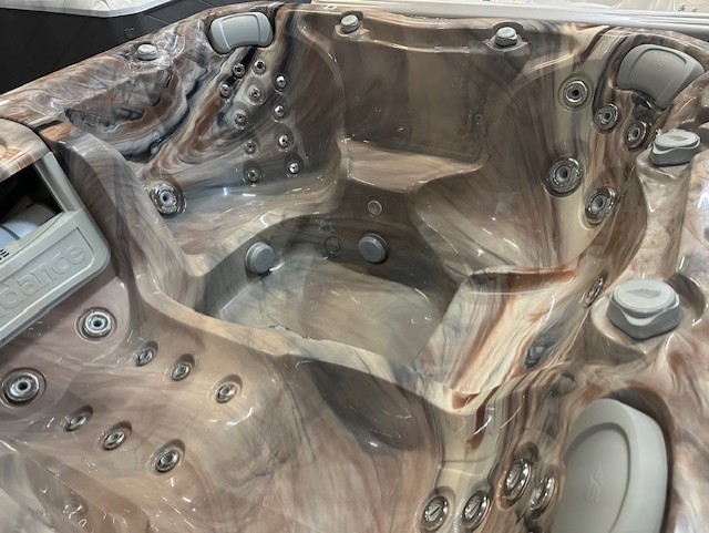 Pre-Owned Hot Tub - Atlanta Hot Tub Center thumbnail IMG 6799 - Atlanta Hot Tub Center